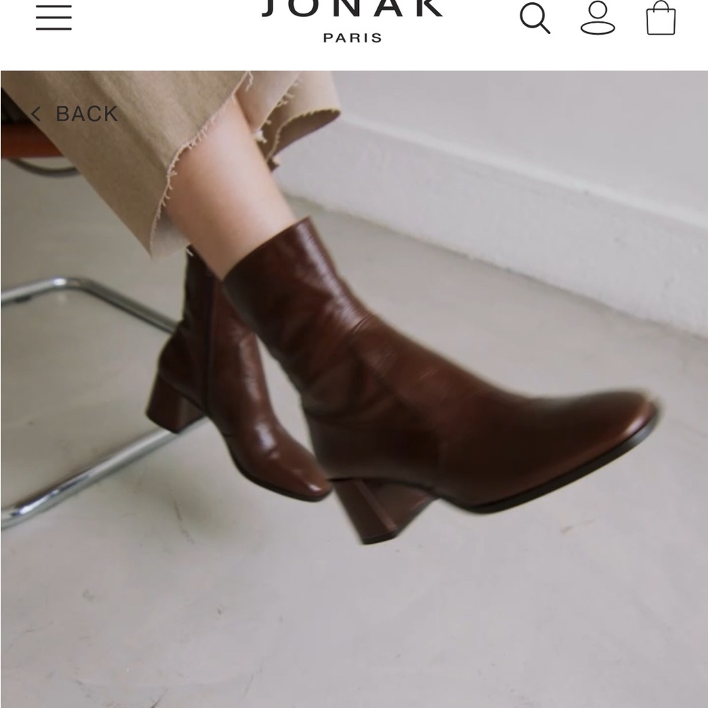 New Jonak Paris brown Leather Ankle Boots